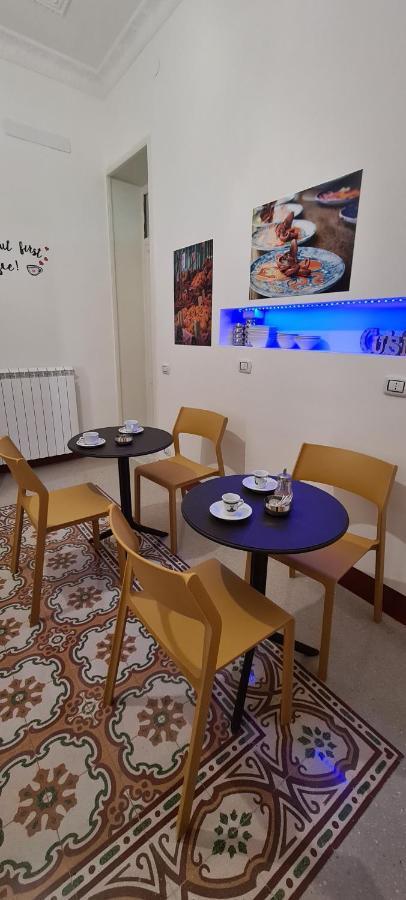 Ballaro Guest House Palermo Bagian luar foto