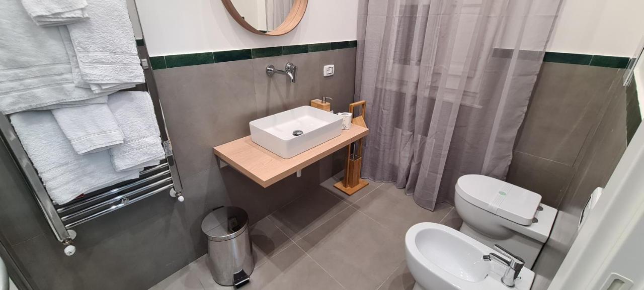 Ballaro Guest House Palermo Bagian luar foto