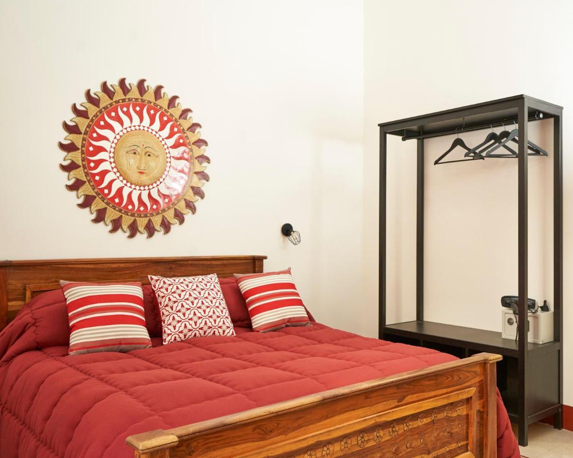 Ballaro Guest House Palermo Bagian luar foto