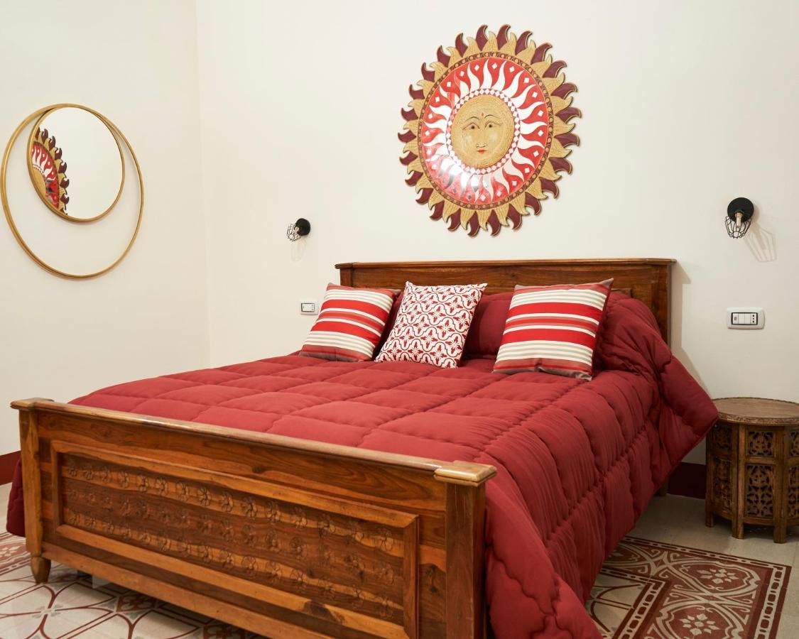 Ballaro Guest House Palermo Bagian luar foto